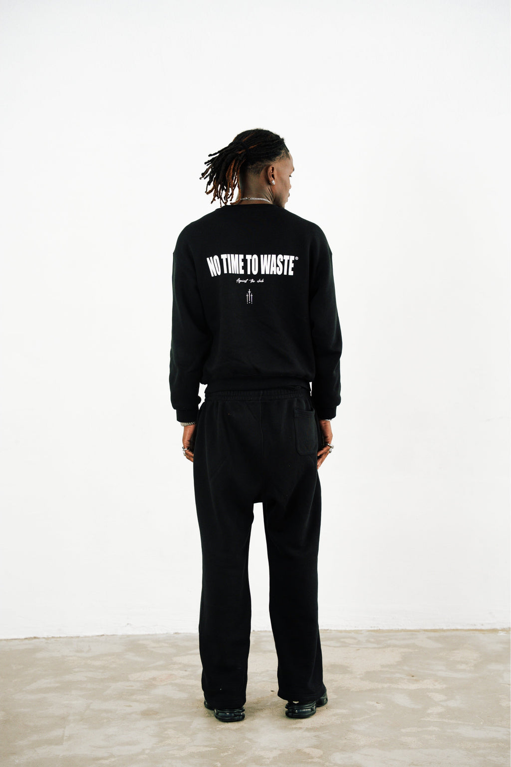 NTW Basic Crewneck Black