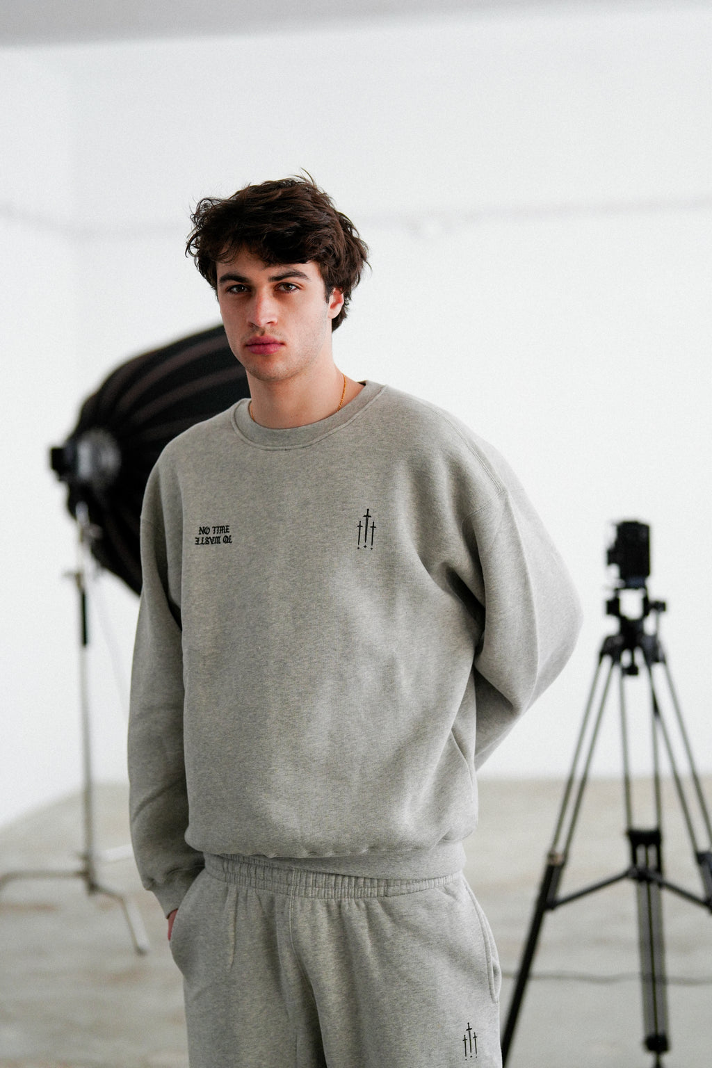 NTW Basic Crewneck Grey