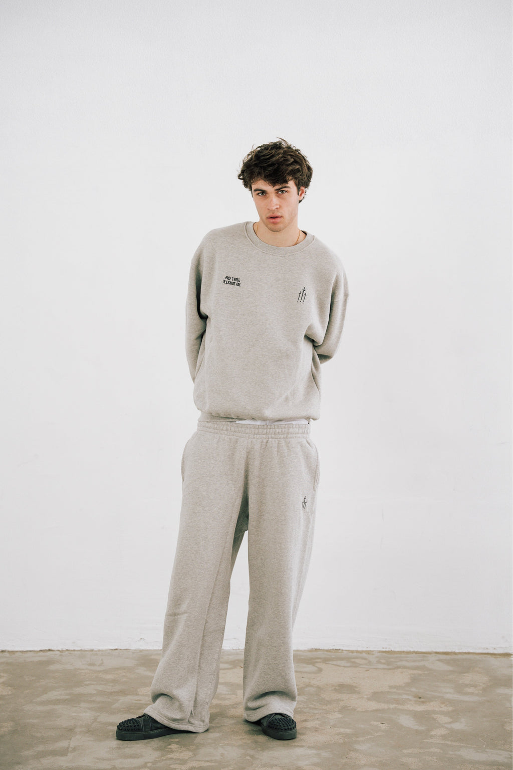 NTW Basic Crewneck Grey